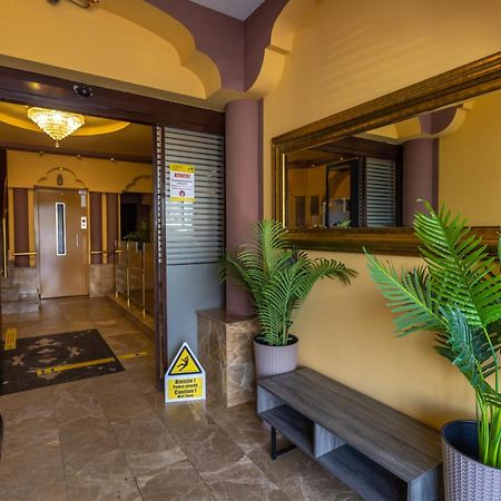 Hotel Sir Gara De Nord Bukarest Eksteriør billede