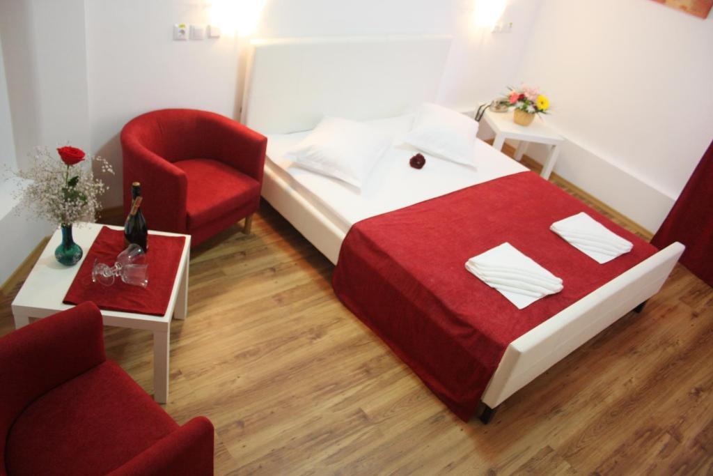 Hotel Sir Gara De Nord Bukarest Eksteriør billede