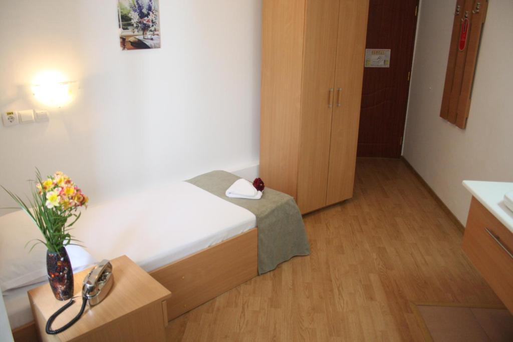 Hotel Sir Gara De Nord Bukarest Eksteriør billede