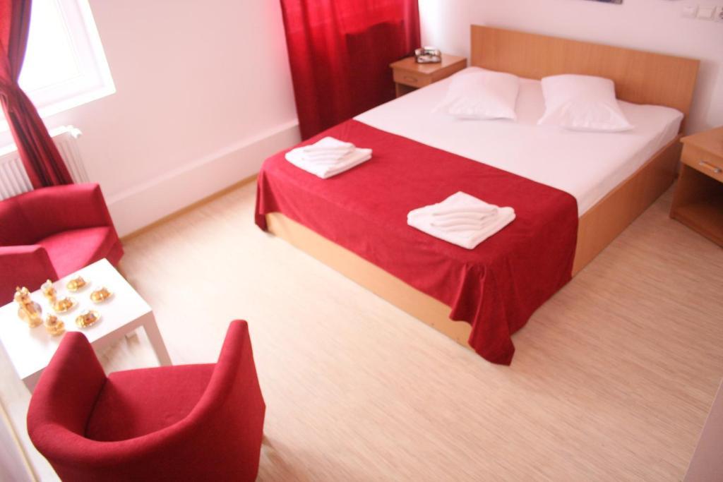 Hotel Sir Gara De Nord Bukarest Eksteriør billede